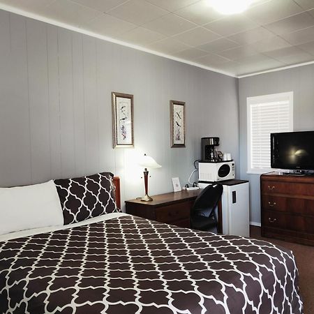 Melville Melsask Motel מראה חיצוני תמונה