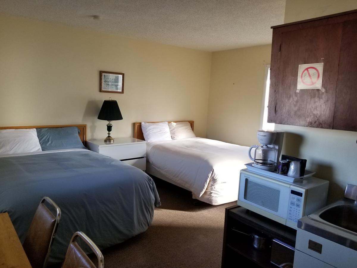 Melville Melsask Motel מראה חיצוני תמונה