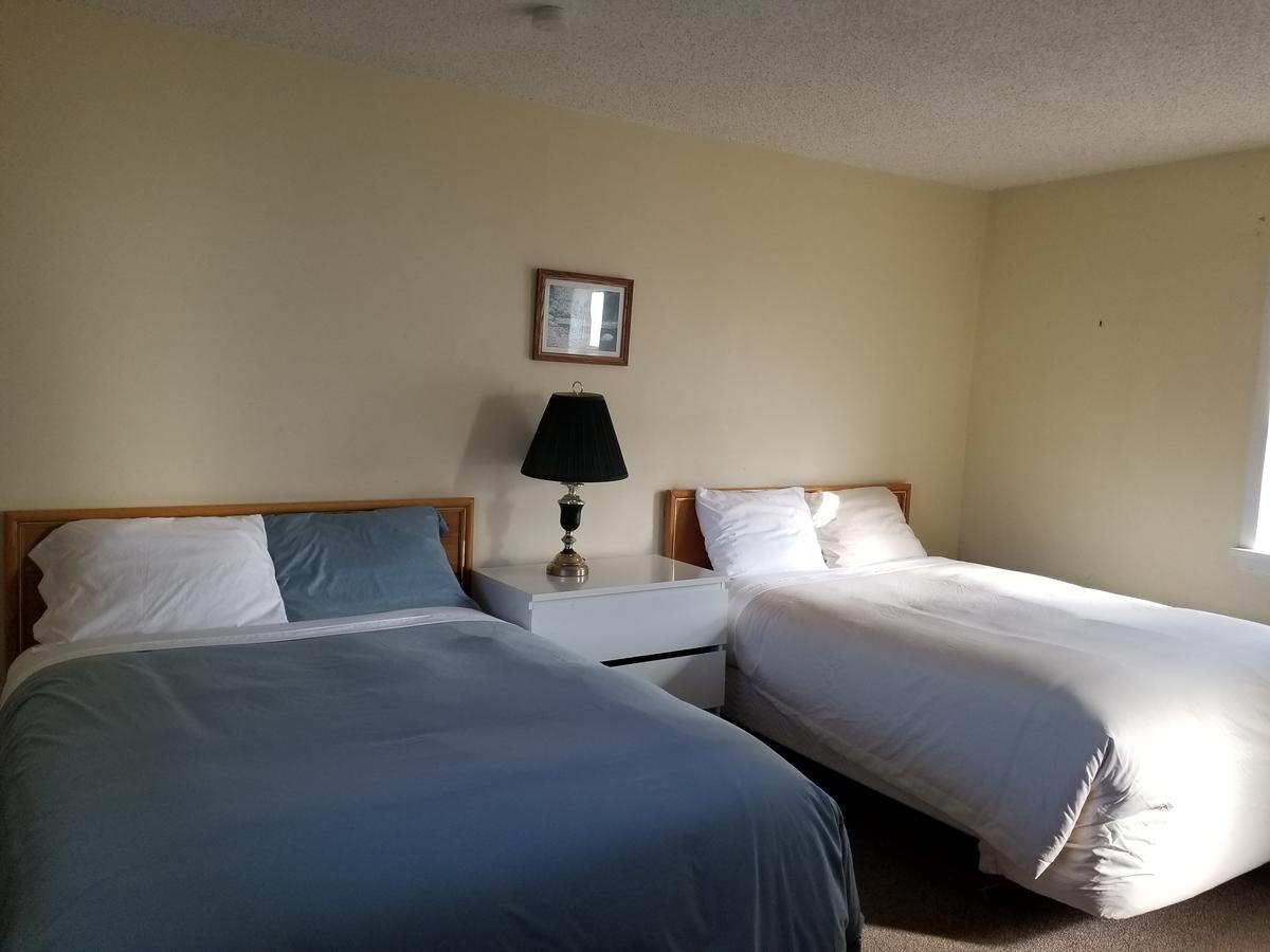 Melville Melsask Motel מראה חיצוני תמונה