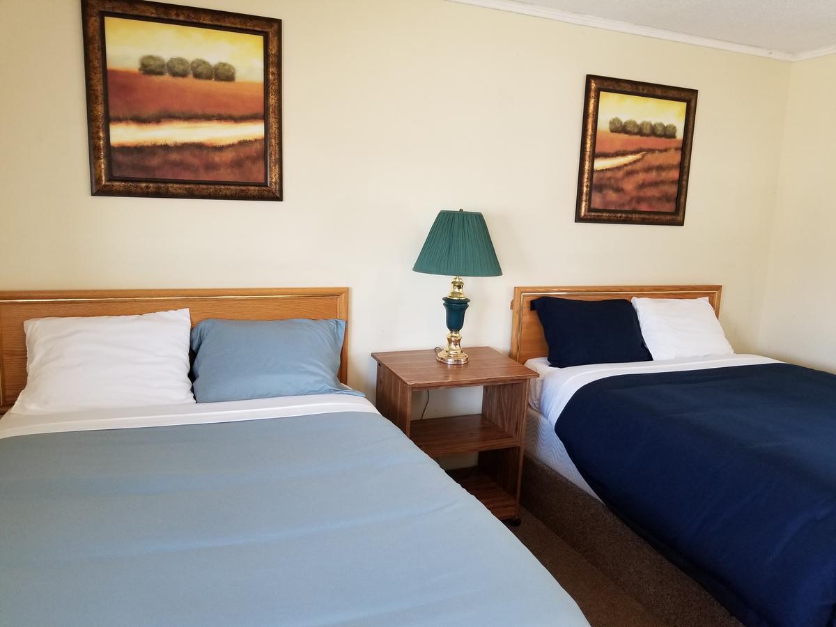Melville Melsask Motel מראה חיצוני תמונה